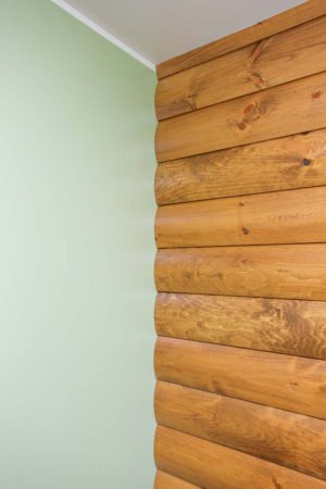 Knotty Pine Log Siding – 104