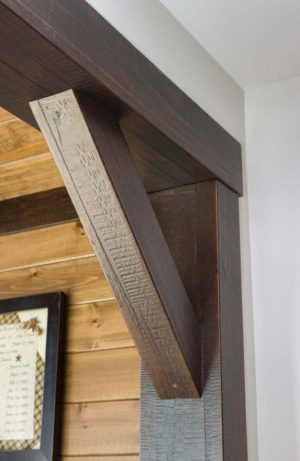 Pine Posts & Beam – 149